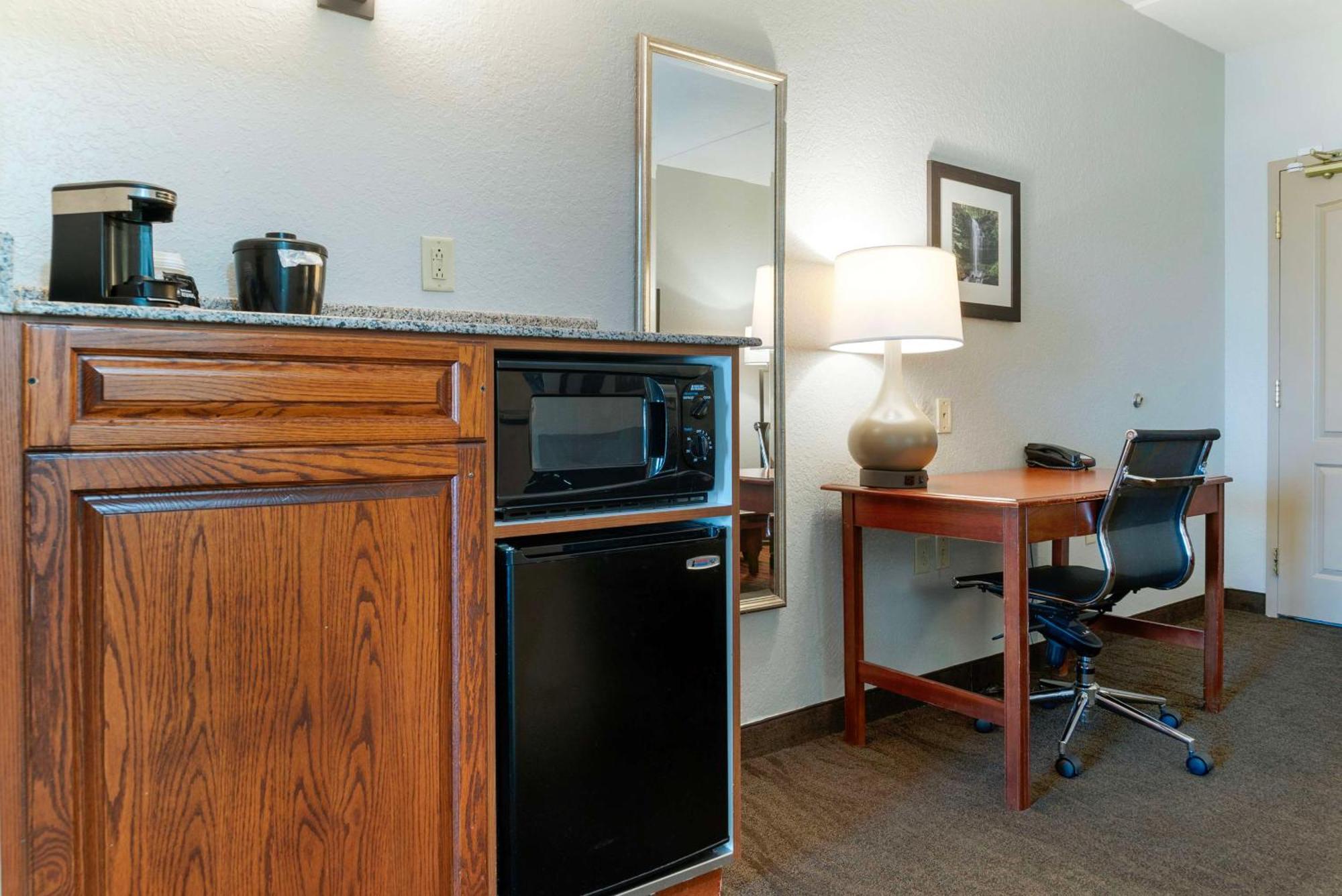 Best Western Executive Inn & Suites Grand Rapids Dış mekan fotoğraf