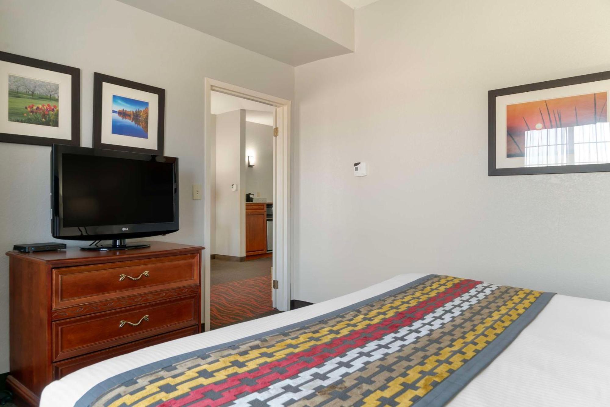 Best Western Executive Inn & Suites Grand Rapids Dış mekan fotoğraf