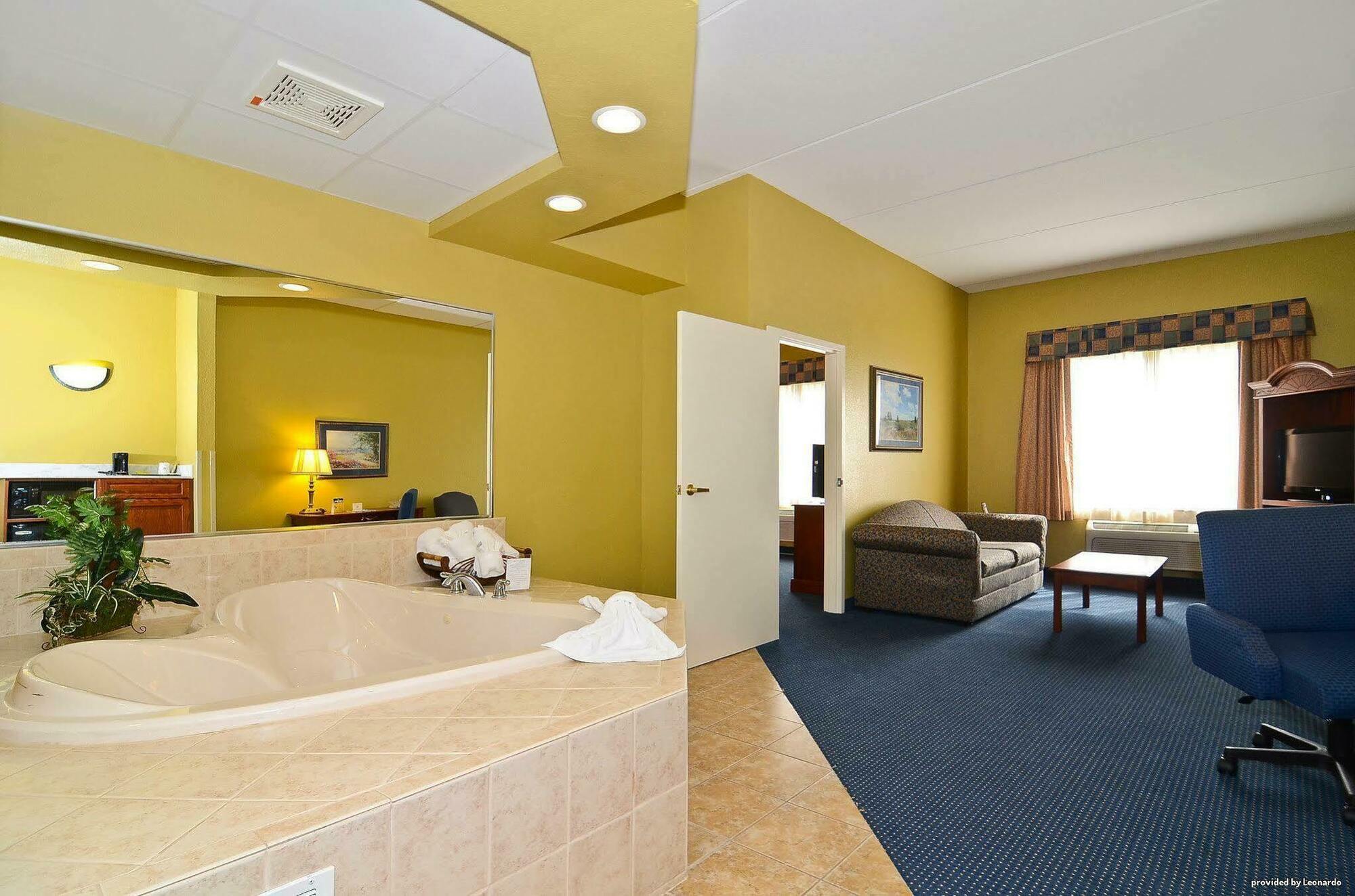 Best Western Executive Inn & Suites Grand Rapids Dış mekan fotoğraf